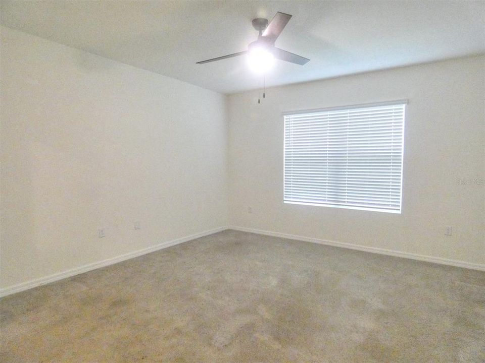 En Renta: $2,400 (3 camas, 2 baños, 1516 Pies cuadrados)