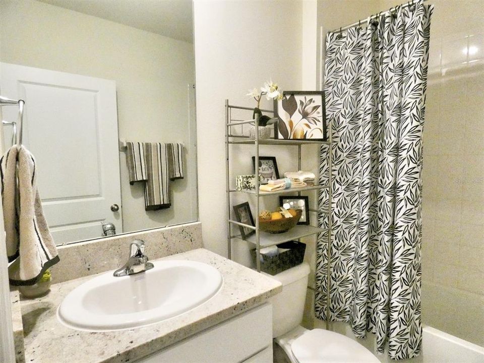 En Renta: $2,400 (3 camas, 2 baños, 1516 Pies cuadrados)