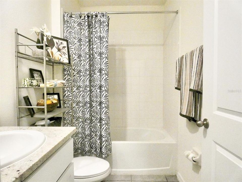 En Renta: $2,400 (3 camas, 2 baños, 1516 Pies cuadrados)