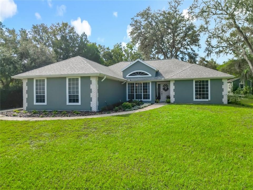 En Venta: $369,900 (3 camas, 2 baños, 1631 Pies cuadrados)