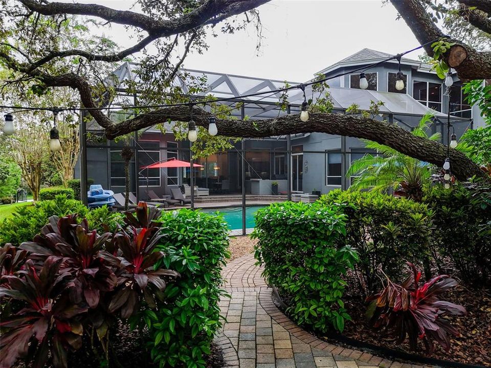 En Venta: $1,675,000 (5 camas, 3 baños, 4767 Pies cuadrados)