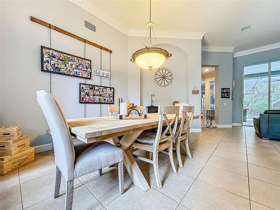 En Venta: $1,675,000 (5 camas, 3 baños, 4767 Pies cuadrados)