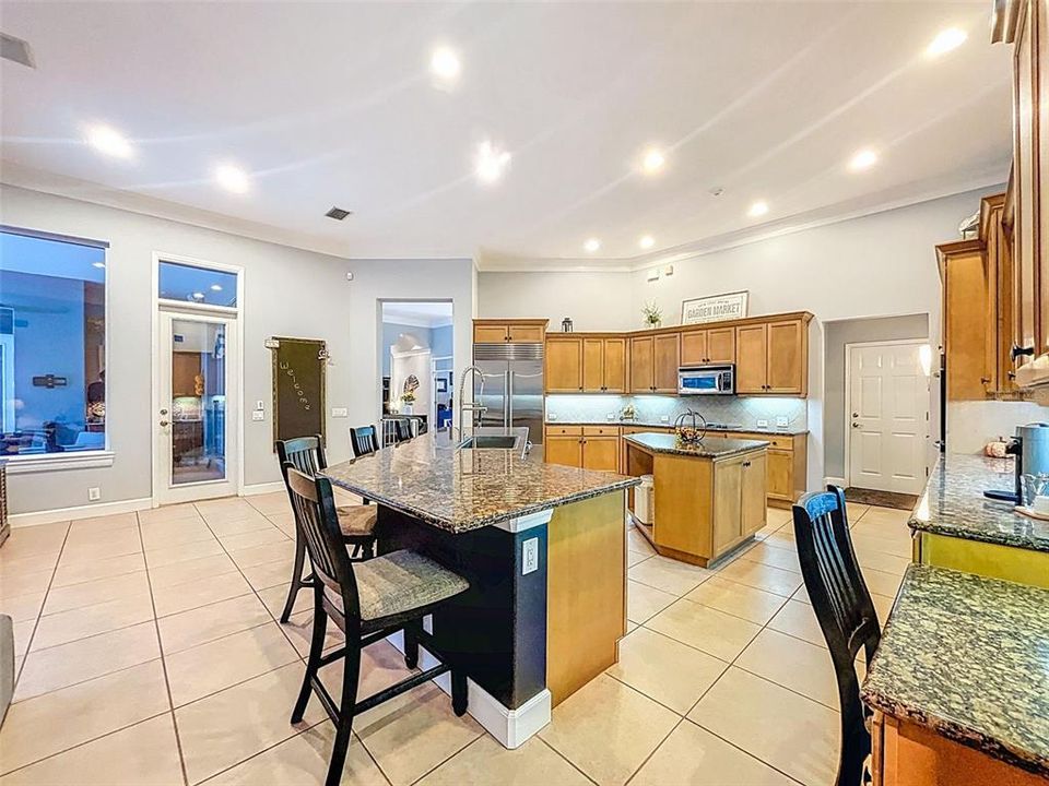 En Venta: $1,675,000 (5 camas, 3 baños, 4767 Pies cuadrados)