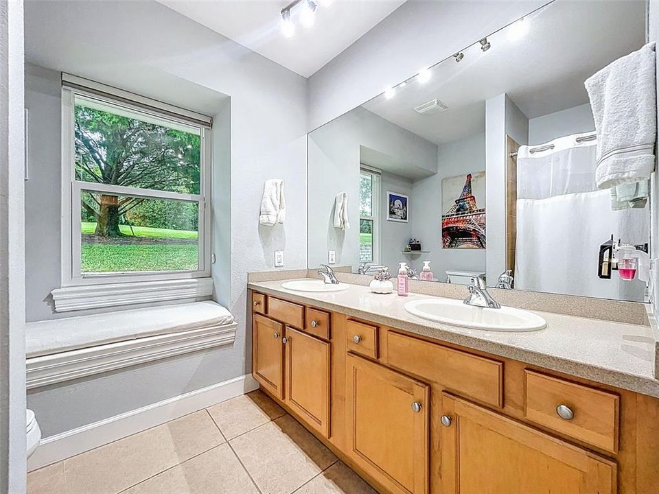 En Venta: $1,675,000 (5 camas, 3 baños, 4767 Pies cuadrados)