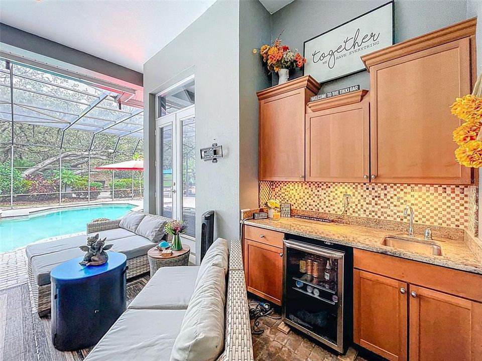 En Venta: $1,675,000 (5 camas, 3 baños, 4767 Pies cuadrados)