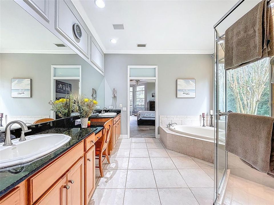 En Venta: $1,675,000 (5 camas, 3 baños, 4767 Pies cuadrados)