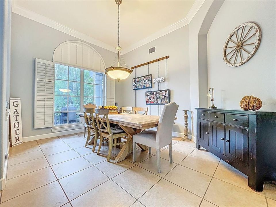 En Venta: $1,675,000 (5 camas, 3 baños, 4767 Pies cuadrados)