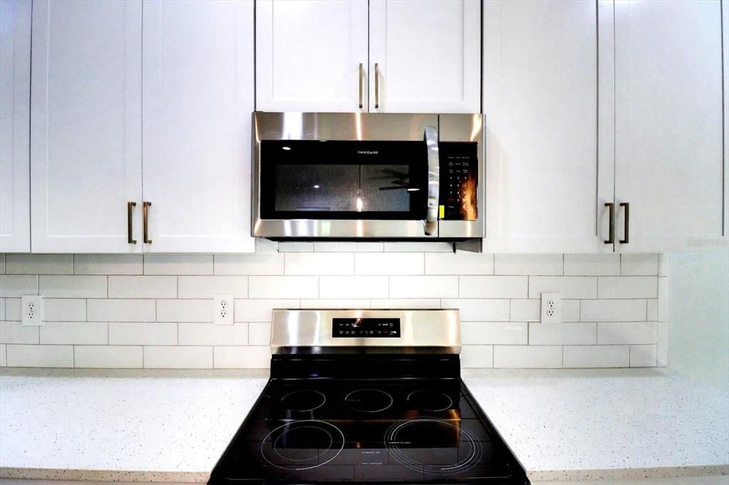 En Venta: $315,000 (3 camas, 2 baños, 1652 Pies cuadrados)