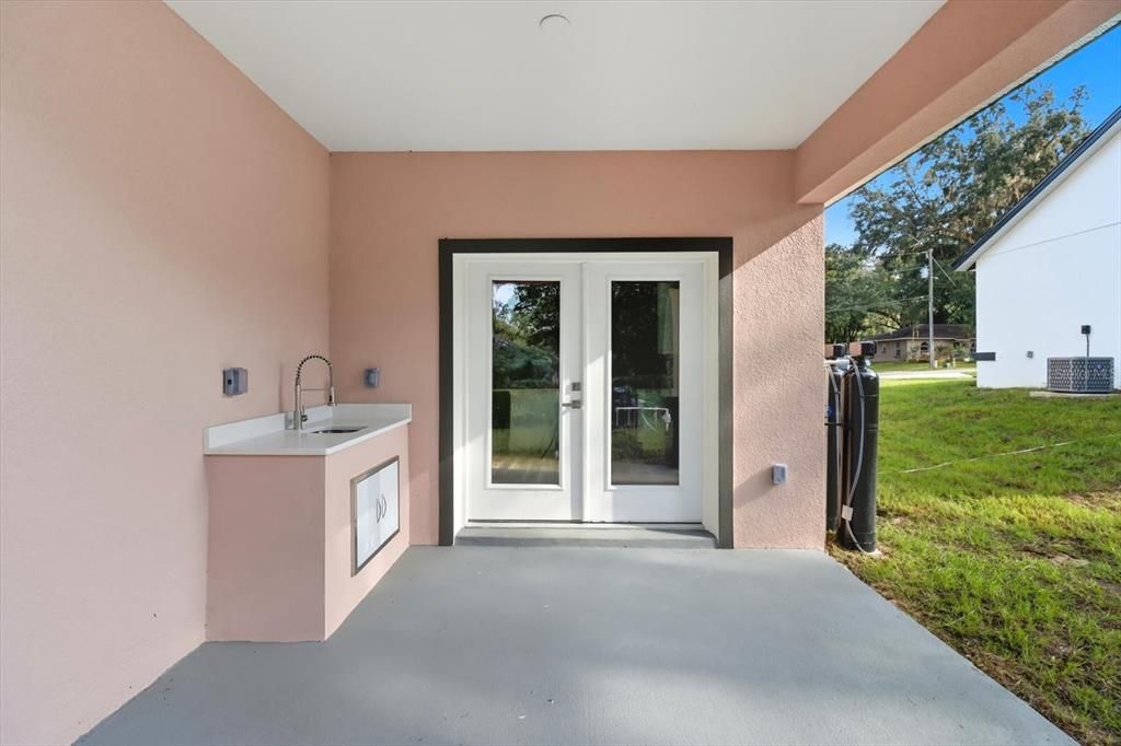 En Venta: $315,000 (3 camas, 2 baños, 1652 Pies cuadrados)