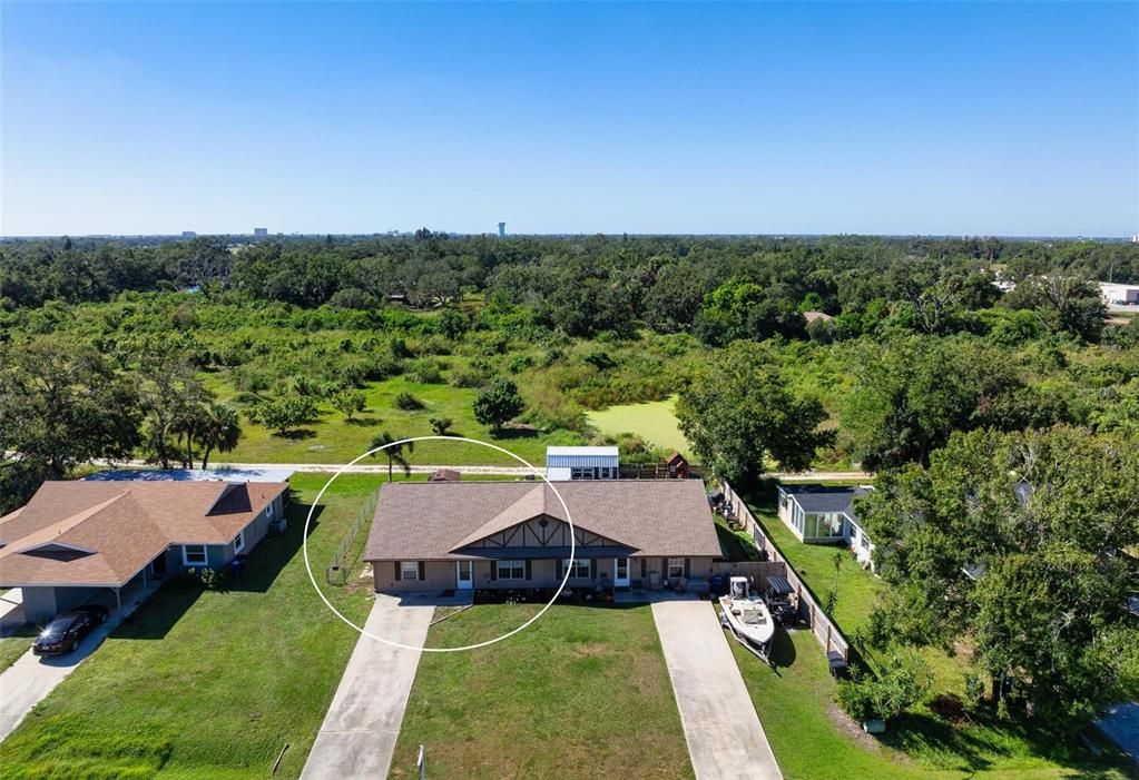 Activo con contrato: $199,900 (2 camas, 2 baños, 1326 Pies cuadrados)