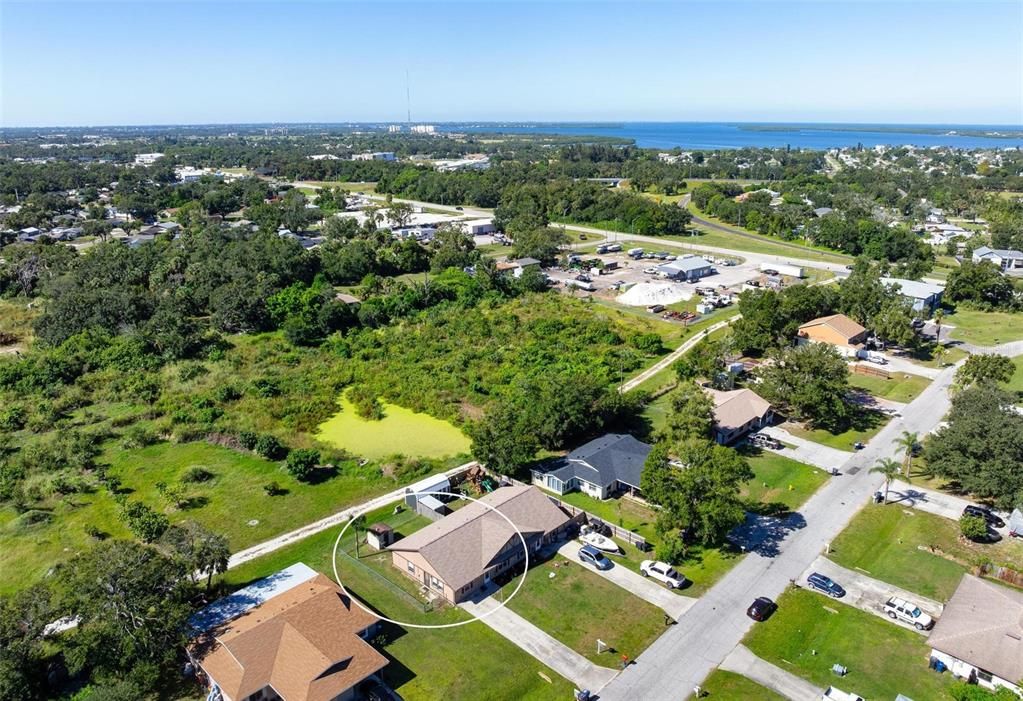 Activo con contrato: $199,900 (2 camas, 2 baños, 1326 Pies cuadrados)