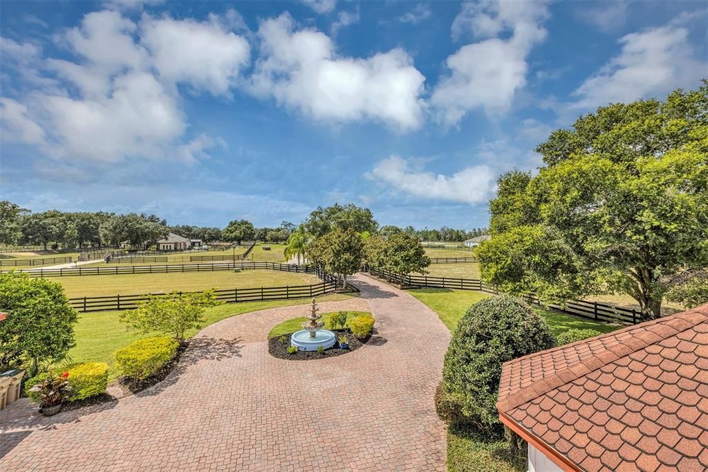 For Sale: $1,885,000 (3 beds, 2 baths, 4020 Square Feet)