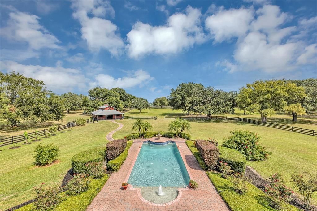 For Sale: $1,885,000 (3 beds, 2 baths, 4020 Square Feet)