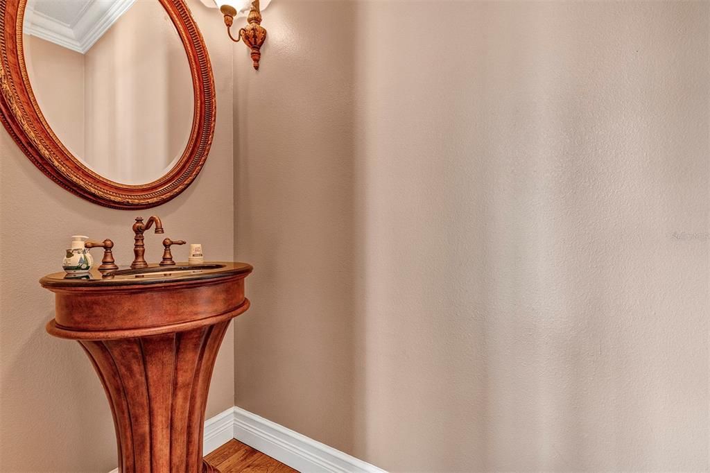 For Sale: $1,885,000 (3 beds, 2 baths, 4020 Square Feet)