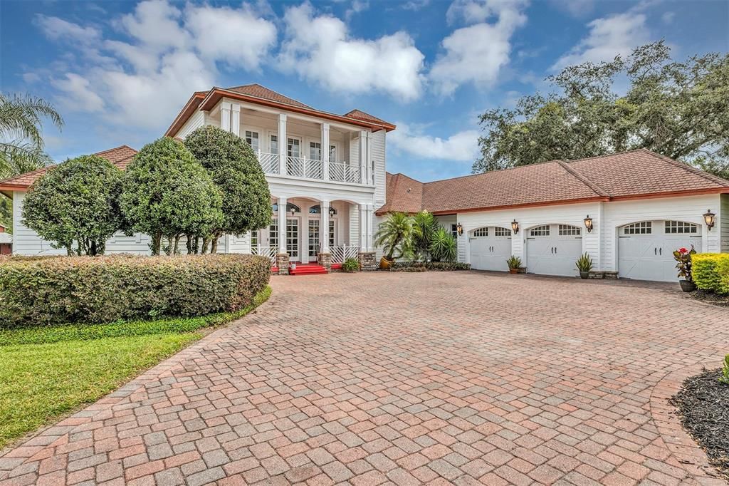 For Sale: $1,885,000 (3 beds, 2 baths, 4020 Square Feet)