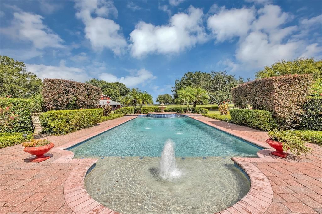 For Sale: $1,885,000 (3 beds, 2 baths, 4020 Square Feet)