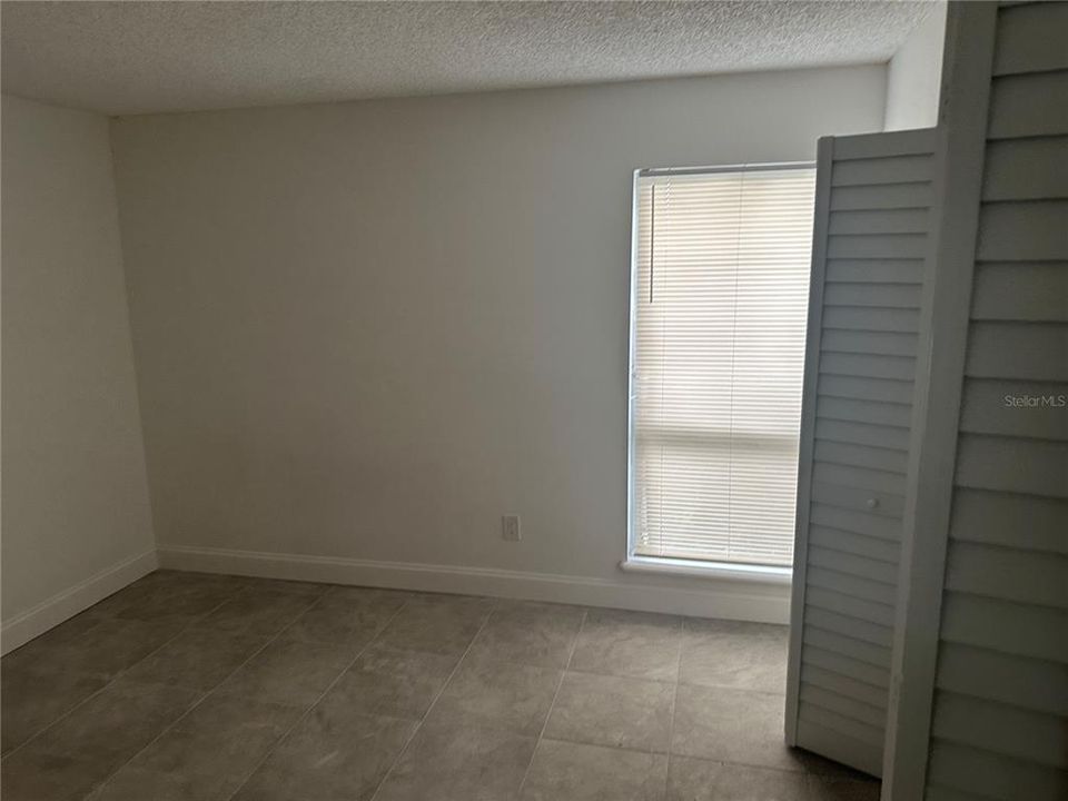 For Rent: $1,150 (4 beds, 4 baths, 1736 Square Feet)