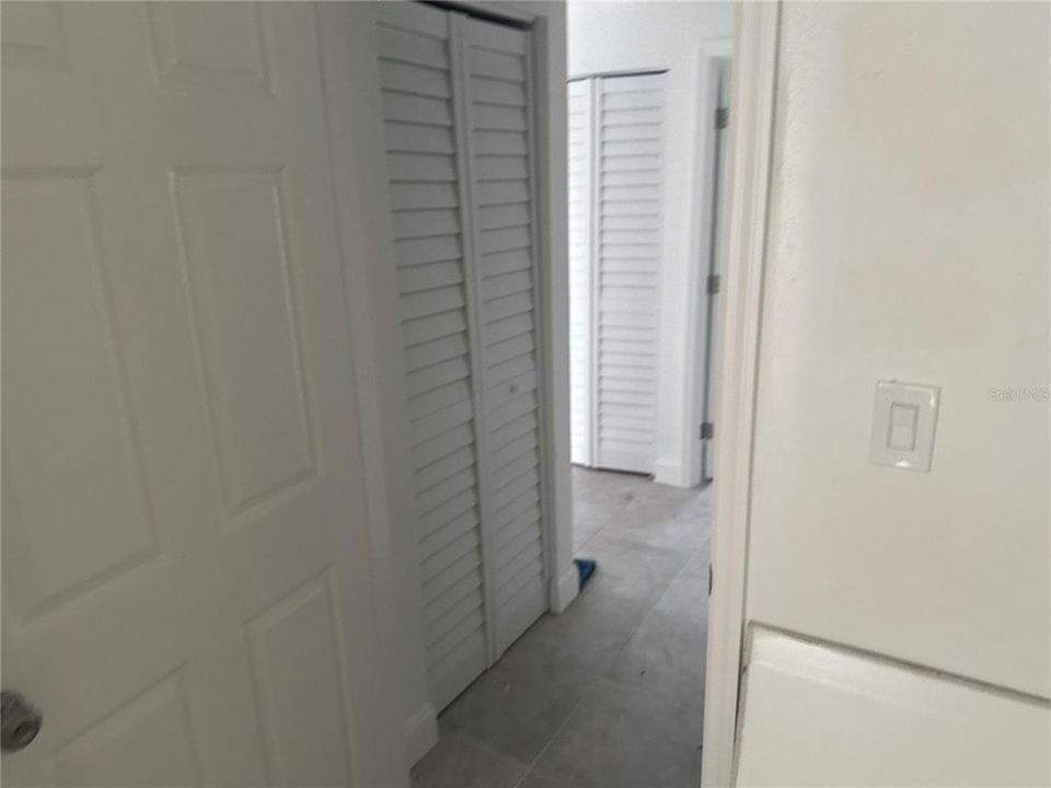 For Rent: $1,150 (4 beds, 4 baths, 1736 Square Feet)