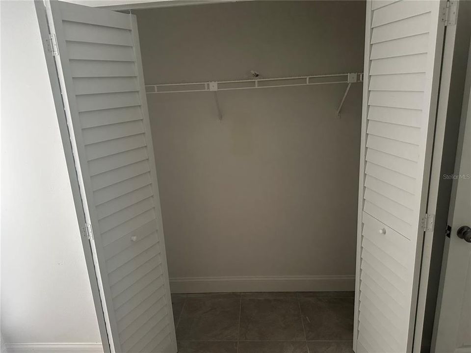 For Rent: $1,150 (4 beds, 4 baths, 1736 Square Feet)