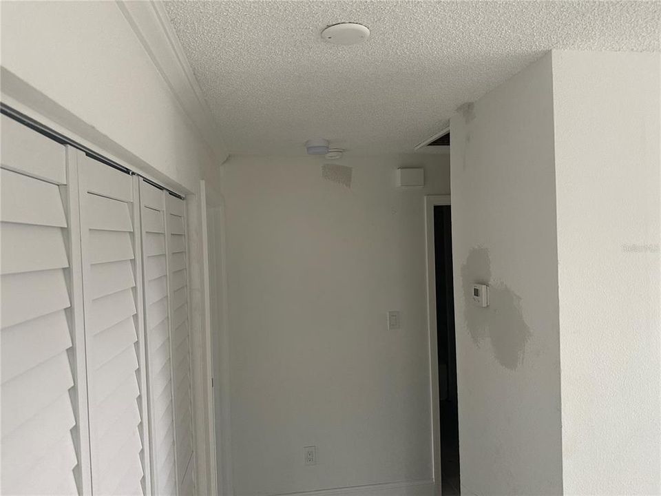 For Rent: $1,150 (4 beds, 4 baths, 1736 Square Feet)