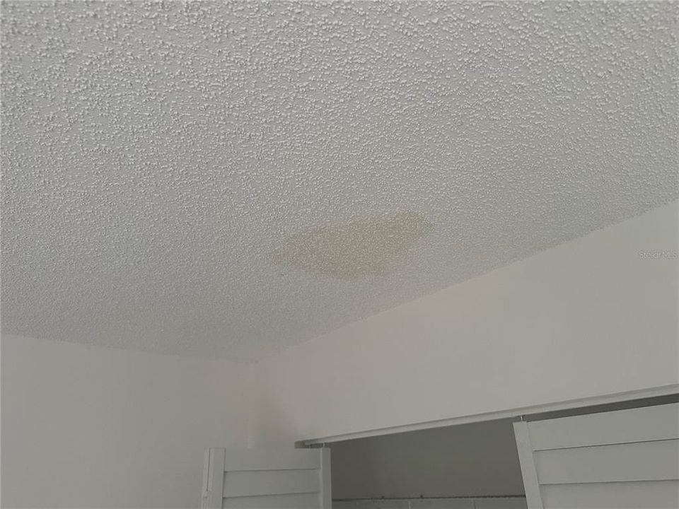 For Rent: $1,150 (4 beds, 4 baths, 1736 Square Feet)