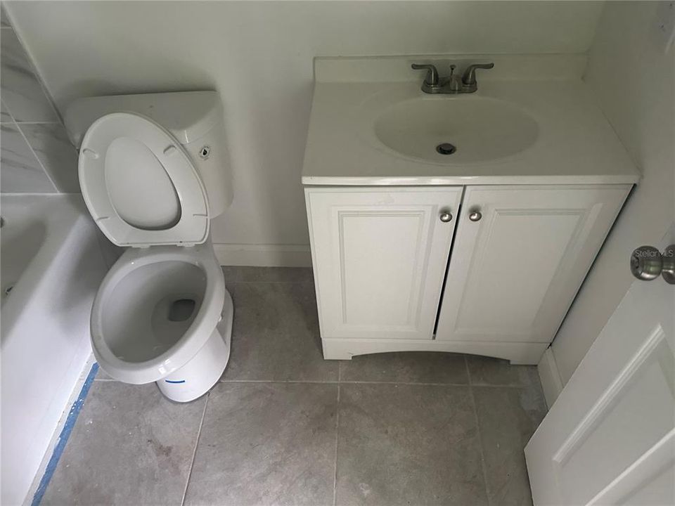 For Rent: $1,150 (4 beds, 4 baths, 1736 Square Feet)