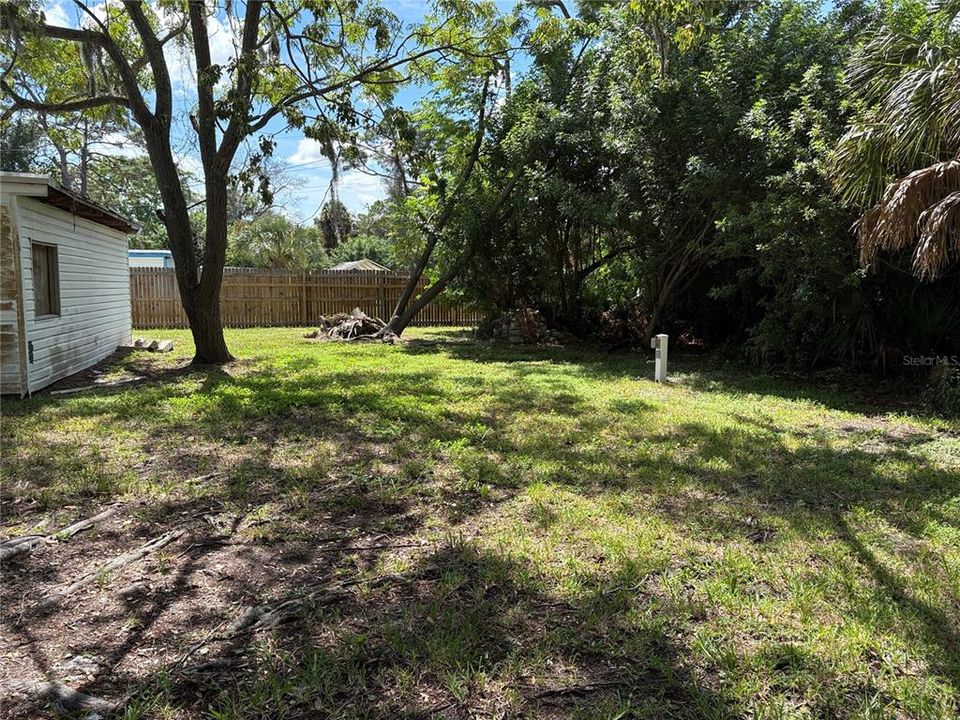 На продажу: $69,900 (0.53 acres)