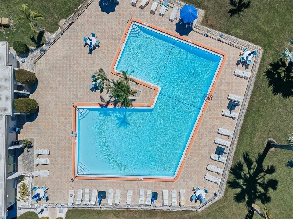 Под контрактом: $224,900 (2 спален, 2 ванн, 1180 Квадратных фут)