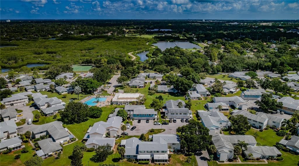 Под контрактом: $224,900 (2 спален, 2 ванн, 1180 Квадратных фут)