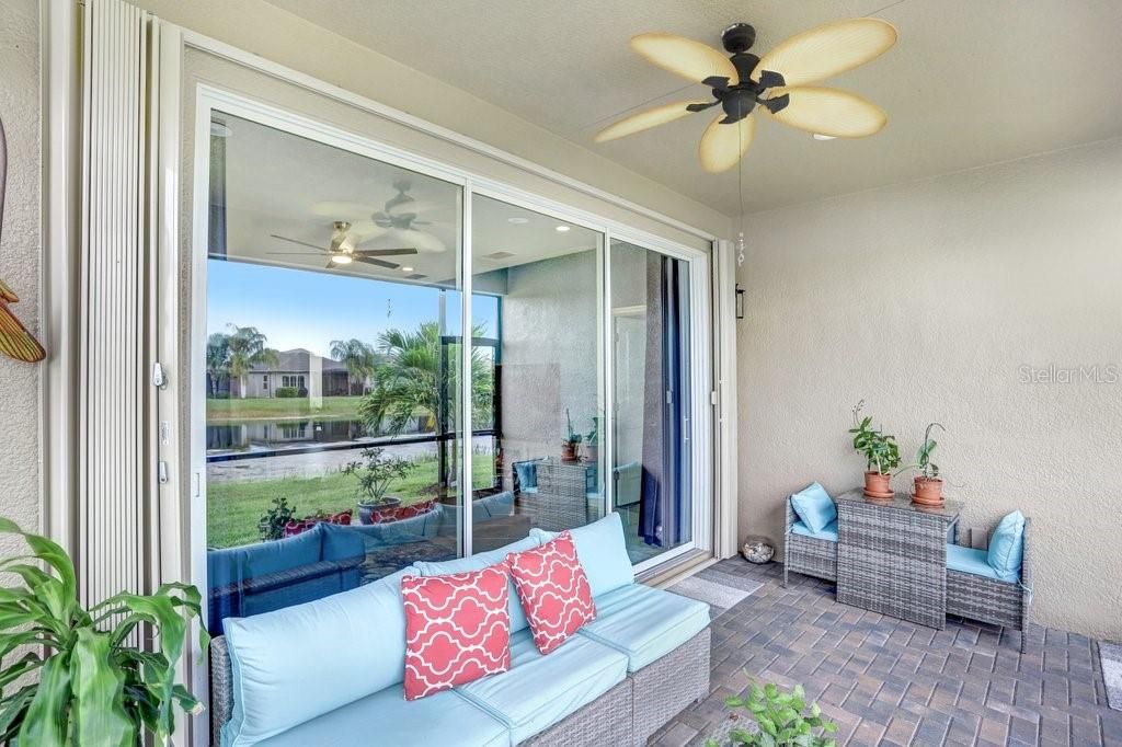 На продажу: $365,000 (2 спален, 2 ванн, 1648 Квадратных фут)