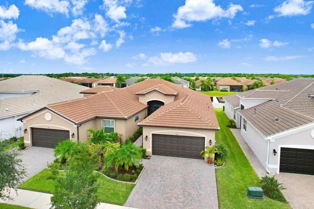 На продажу: $365,000 (2 спален, 2 ванн, 1648 Квадратных фут)