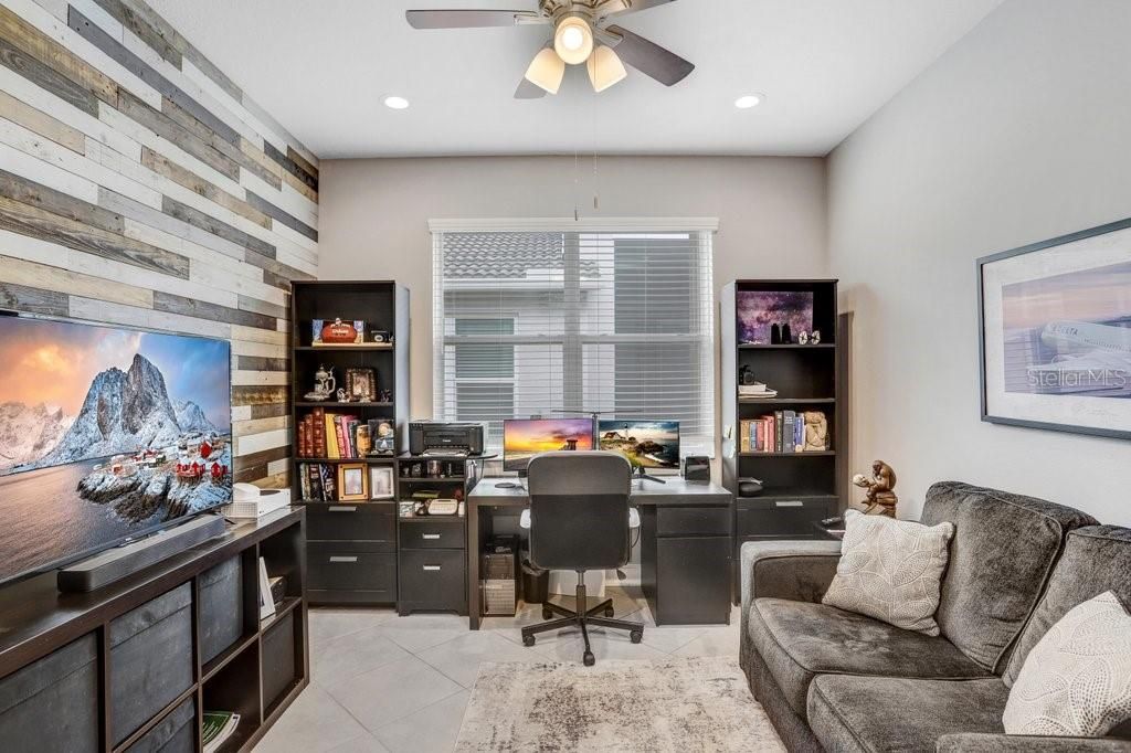 На продажу: $365,000 (2 спален, 2 ванн, 1648 Квадратных фут)