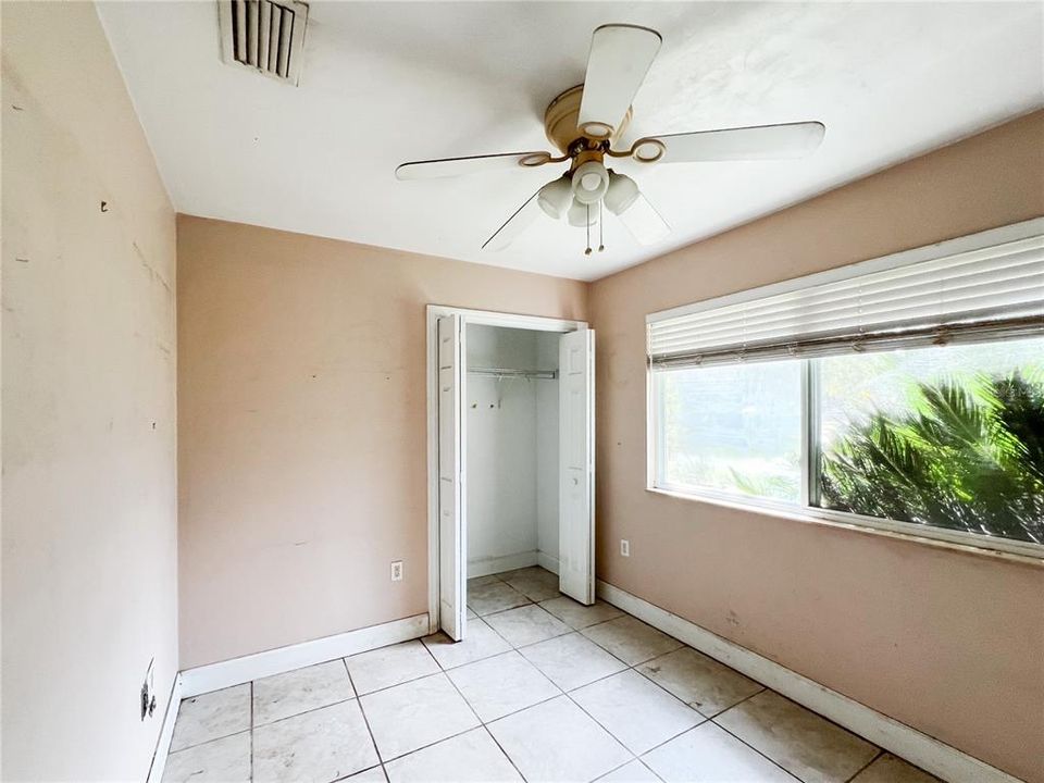 На продажу: $160,000 (3 спален, 2 ванн, 1373 Квадратных фут)