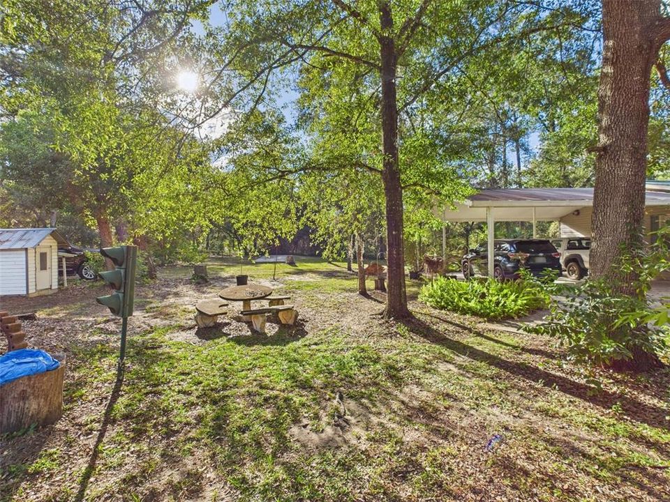 待售: $375,000 (3 贝兹, 2 浴室, 2349 平方英尺)