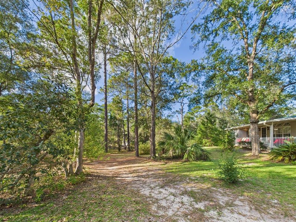 待售: $375,000 (3 贝兹, 2 浴室, 2349 平方英尺)