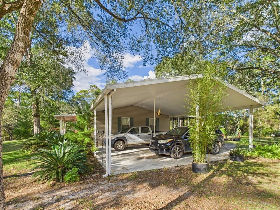 待售: $375,000 (3 贝兹, 2 浴室, 2349 平方英尺)