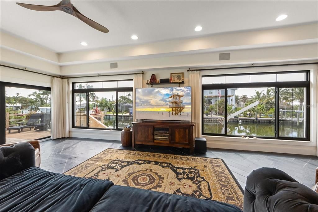 For Sale: $2,800,000 (5 beds, 3 baths, 3778 Square Feet)