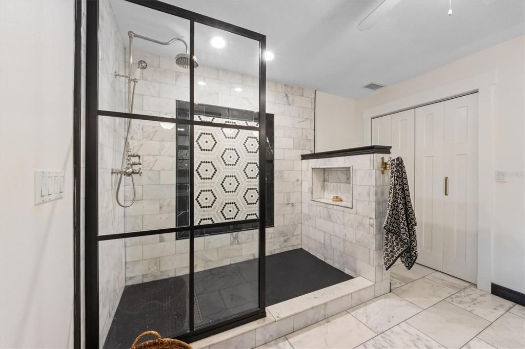 For Sale: $2,800,000 (5 beds, 3 baths, 3778 Square Feet)