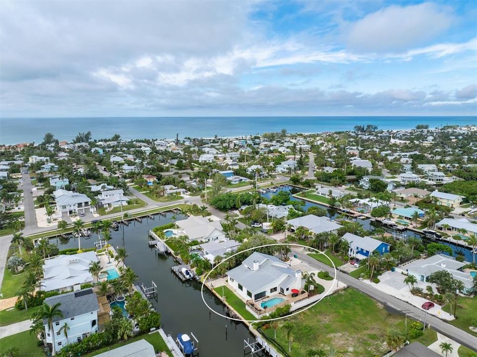 For Sale: $2,800,000 (5 beds, 3 baths, 3778 Square Feet)