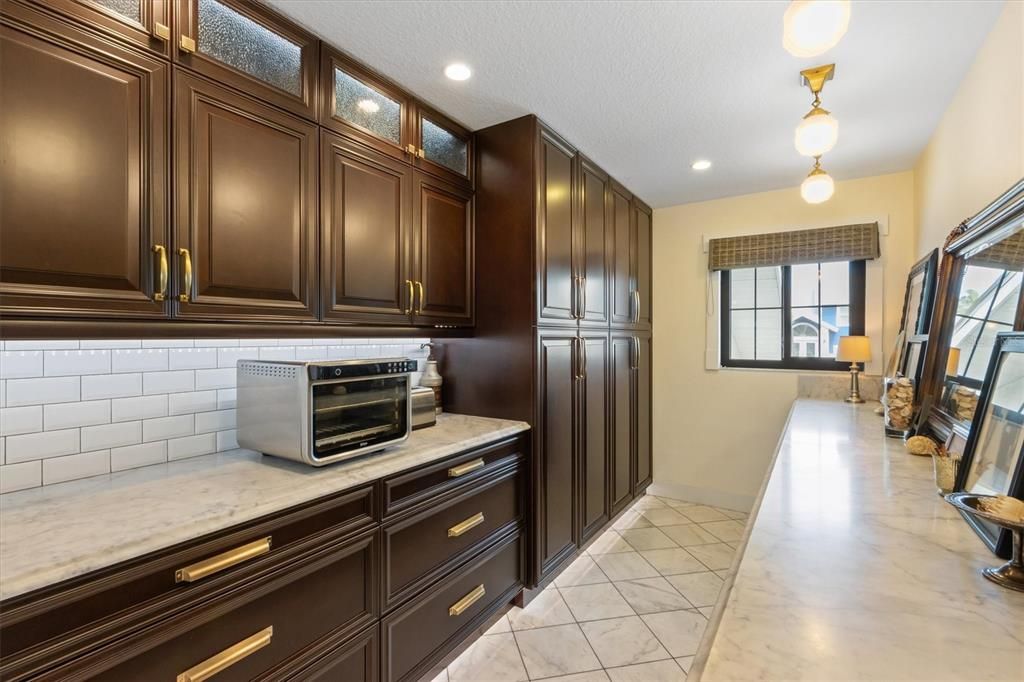 For Sale: $2,800,000 (5 beds, 3 baths, 3778 Square Feet)