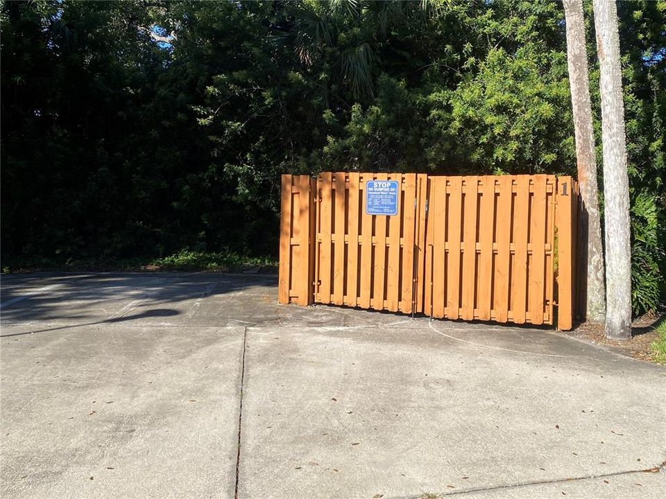 For Rent: $2,650 (2 beds, 2 baths, 1328 Square Feet)