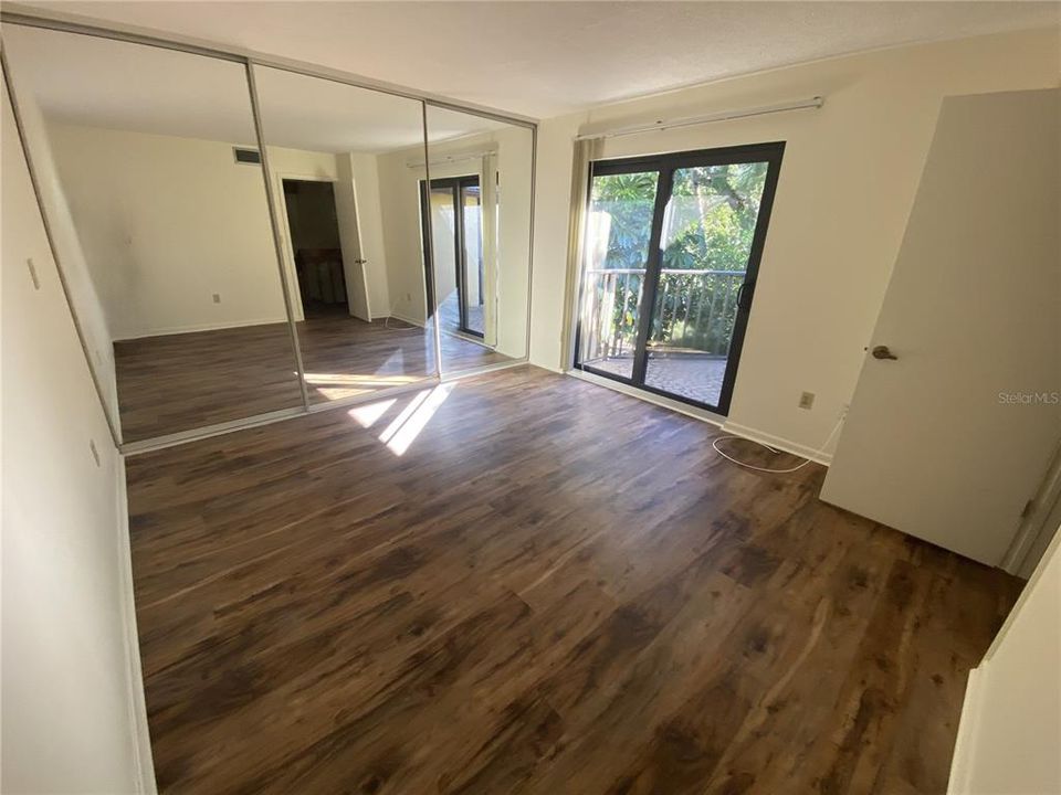 For Rent: $2,650 (2 beds, 2 baths, 1328 Square Feet)