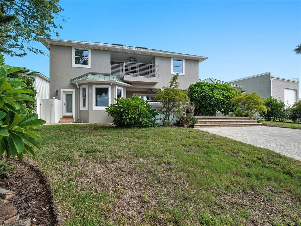 En Venta: $2,375,000 (4 camas, 3 baños, 4355 Pies cuadrados)