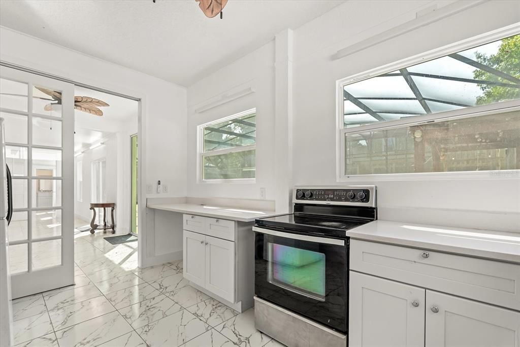 En Venta: $950,000 (6 camas, 4 baños, 4767 Pies cuadrados)