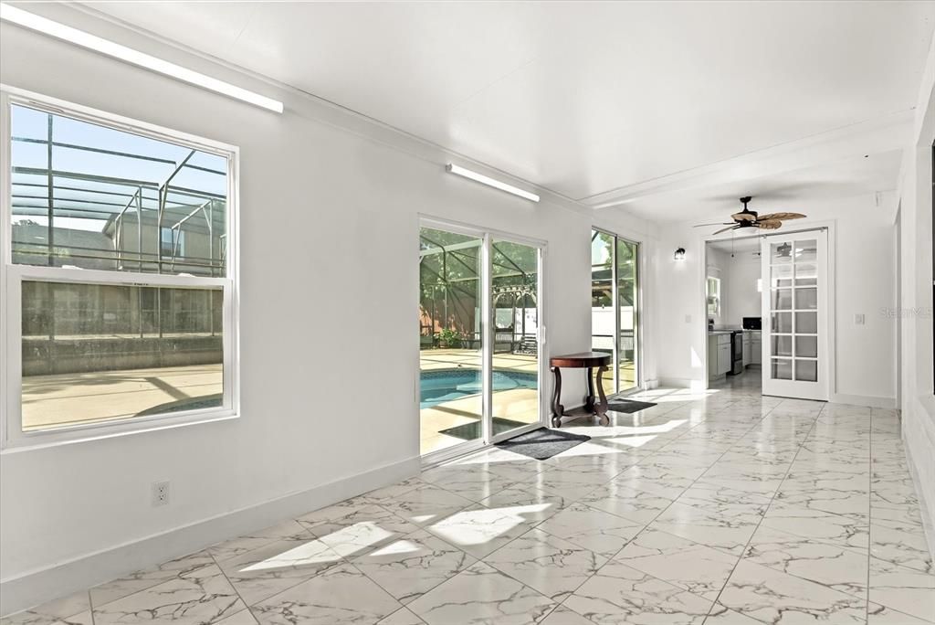 En Venta: $950,000 (6 camas, 4 baños, 4767 Pies cuadrados)