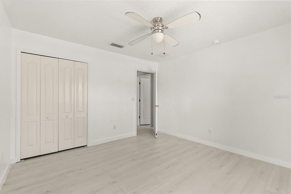 En Venta: $950,000 (6 camas, 4 baños, 4767 Pies cuadrados)