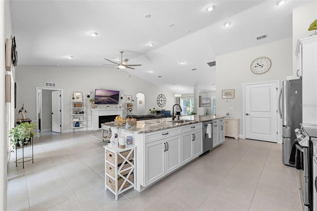 Active With Contract: $499,000 (4 beds, 3 baths, 2337 Square Feet)