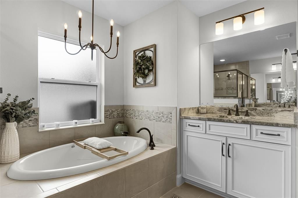 Active With Contract: $499,000 (4 beds, 3 baths, 2337 Square Feet)