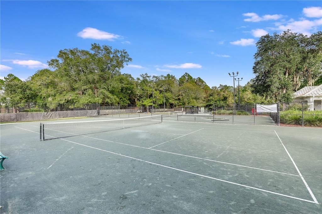 待售: $209,000 (3 贝兹, 2 浴室, 1440 平方英尺)