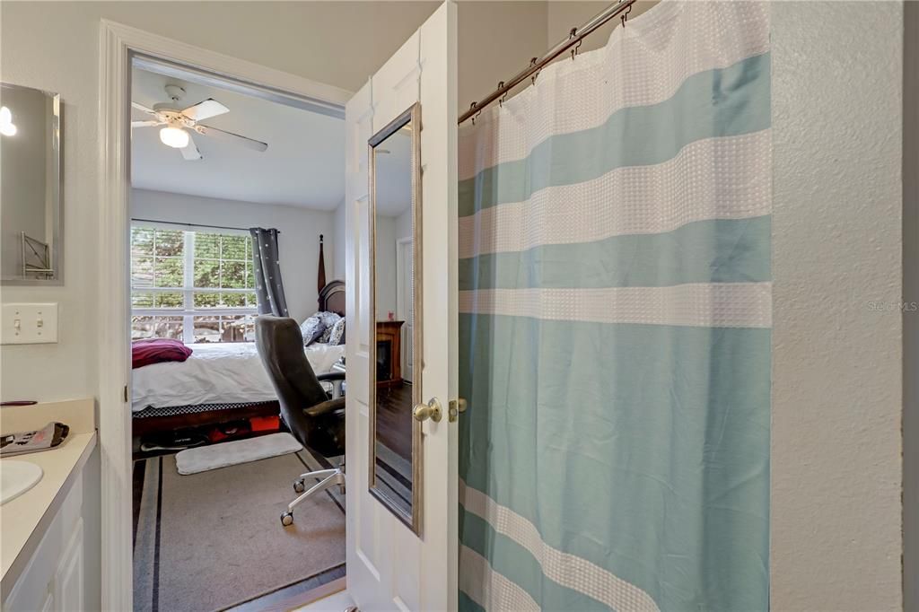 待售: $209,000 (3 贝兹, 2 浴室, 1440 平方英尺)